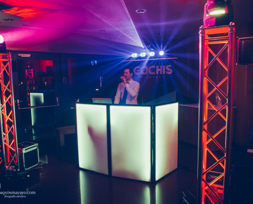 Disco Móvil Los Cachis - Equipo Superior Interiores