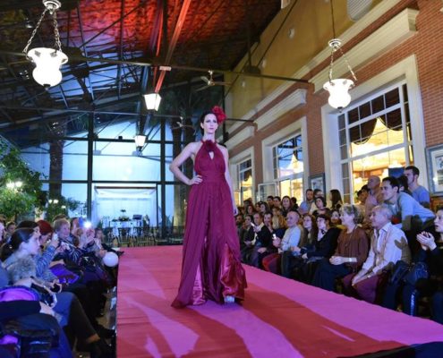 Desfile en Pasarela Los Cachis