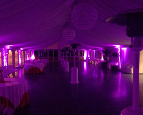 Iluminacion Estructural - Hotel San Camilo efectos de luz morado